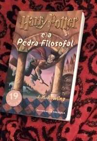 Livro de harry potter e pedra filosofal