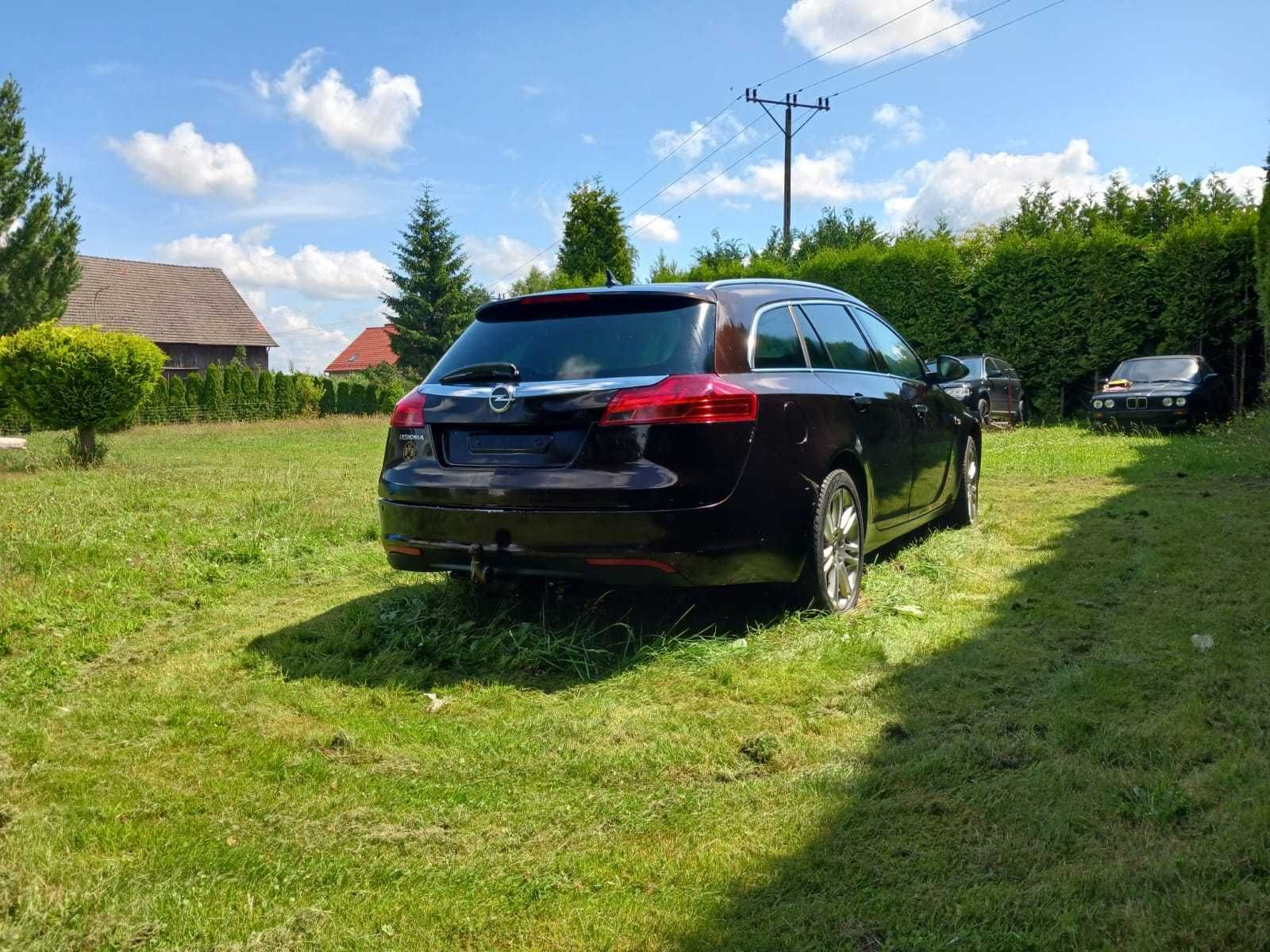 Opel insignia 2.0 cdti cosmo.