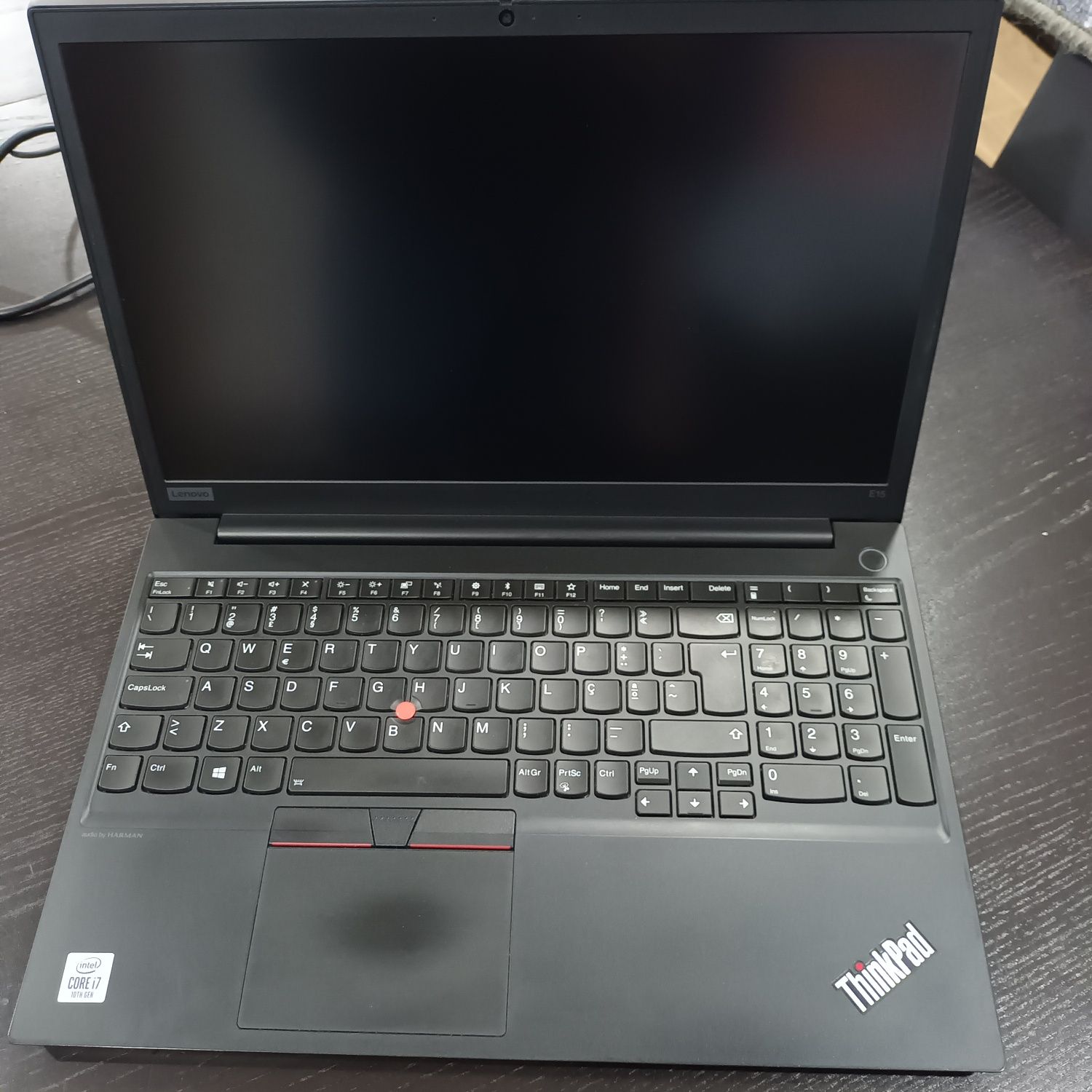 Portátil Lenovo E15