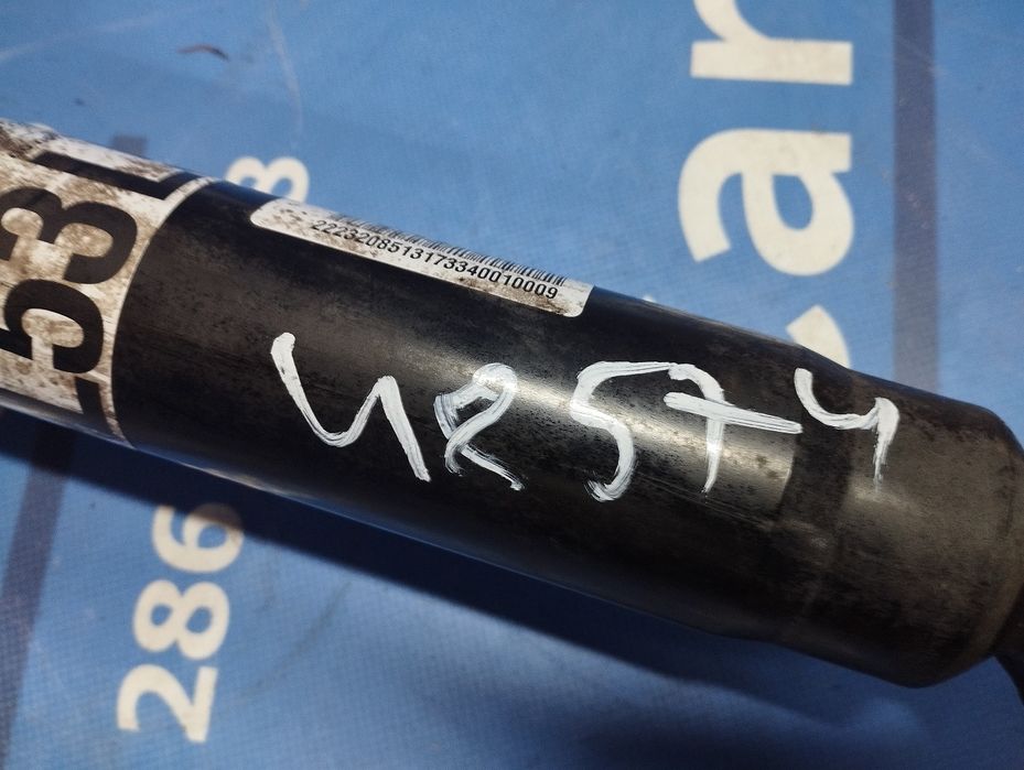 Стійка амортизатора заднього правого Mercedes Мерседес W222 S 560