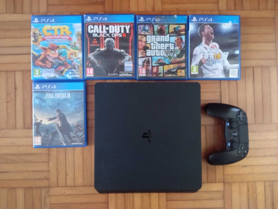PlayStation 4 Slim