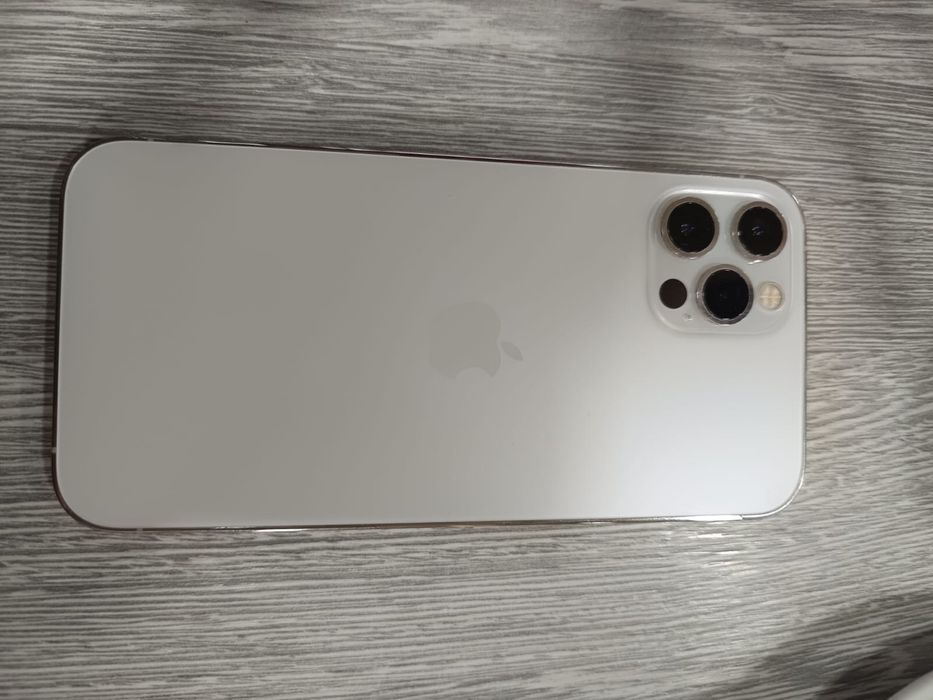 Iphone 12 Pro como novo
