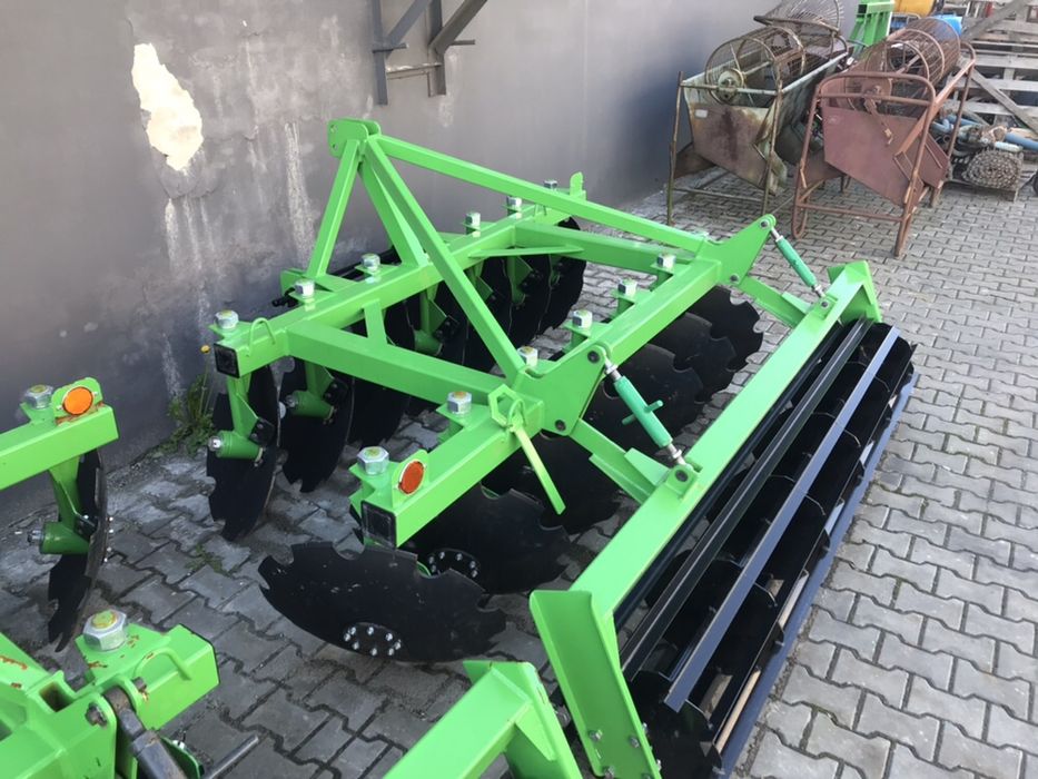 Дискова борона Bomet , дисковая борона 1,3-3,15м з катком