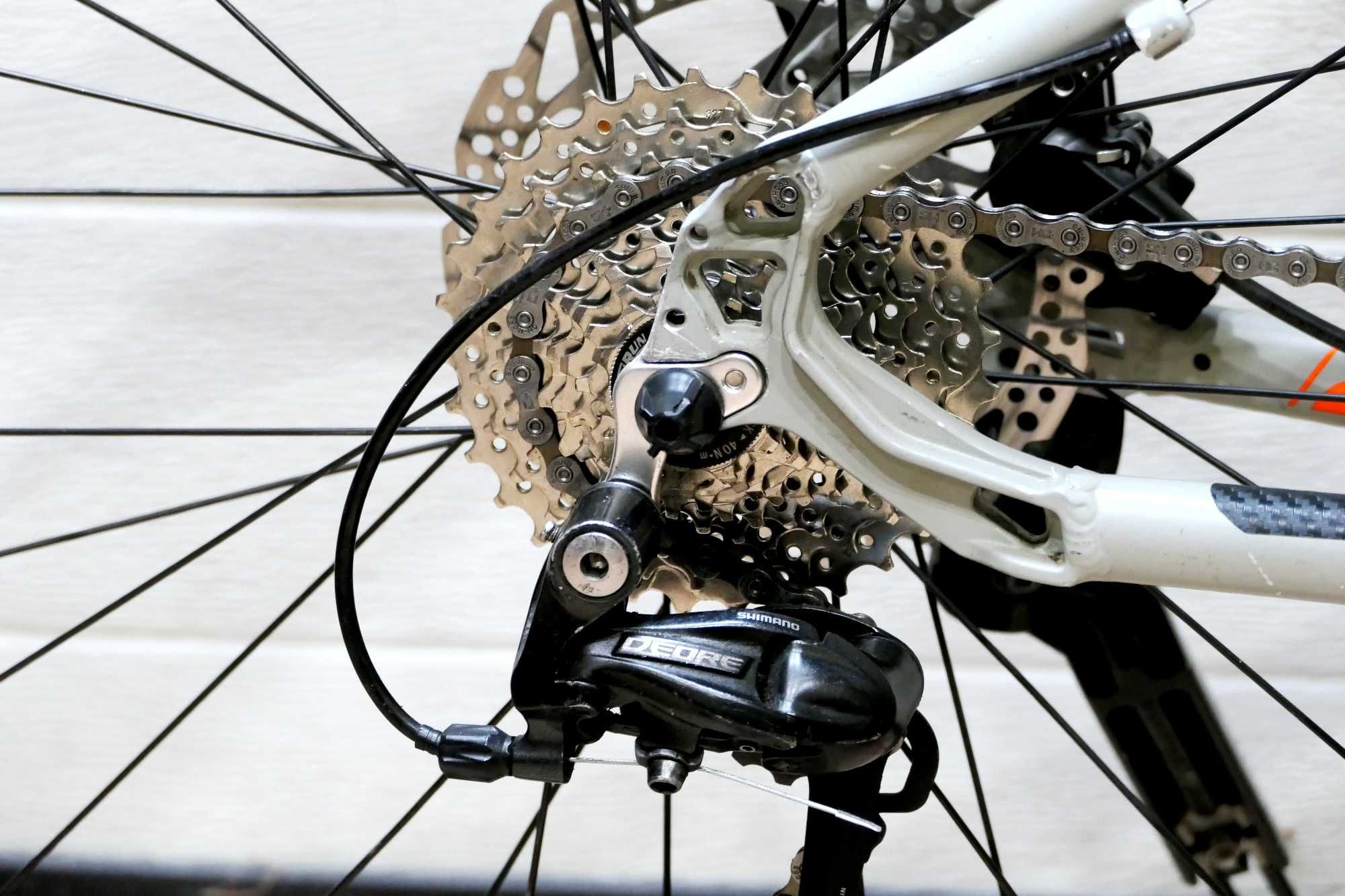 Rower MTB REX, koła 29", alu, ham hydr tarczowe,amo, Shimano DEORE,3X9
