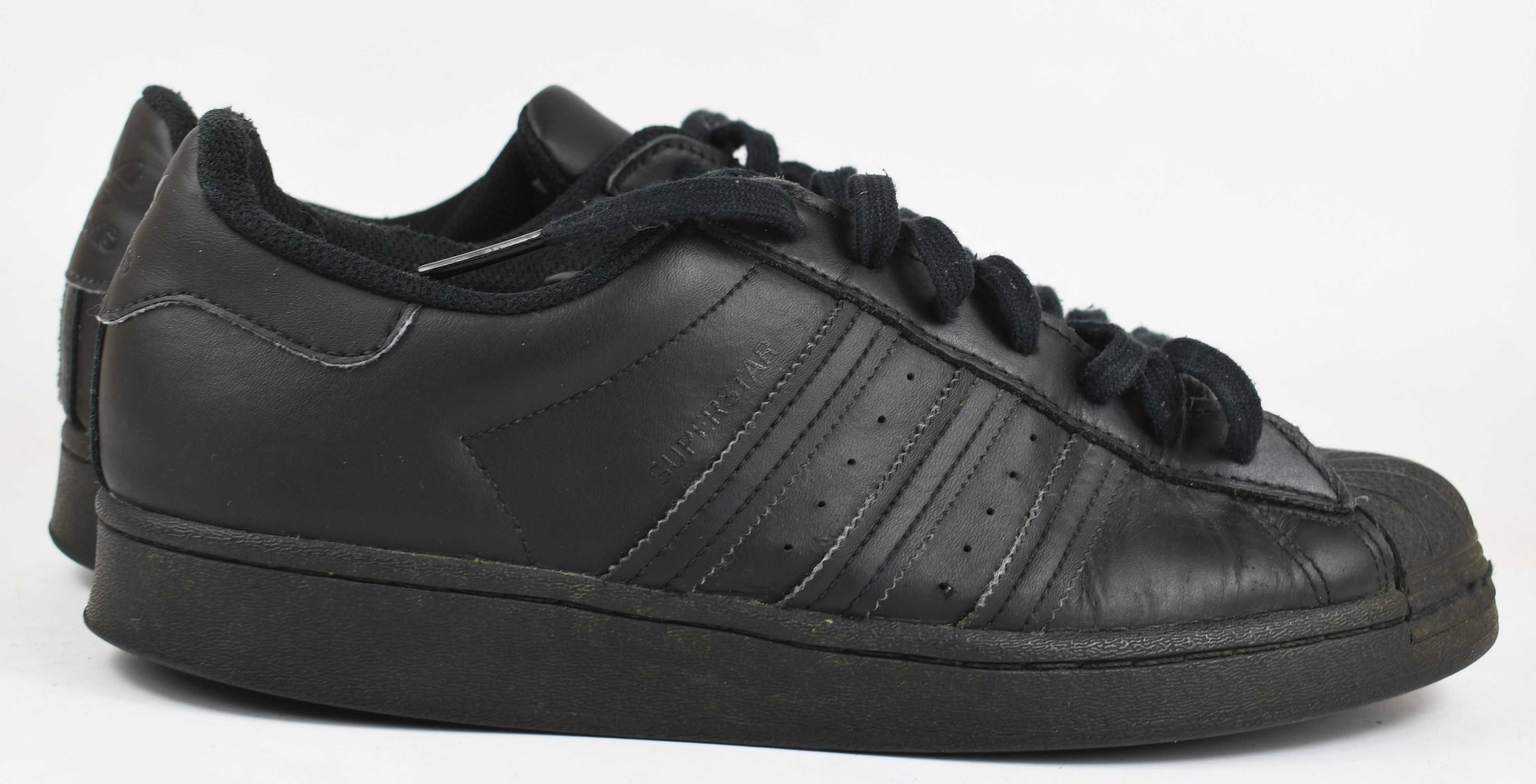 Używane adidas Buty Superstar EG4957 rozmiar 44