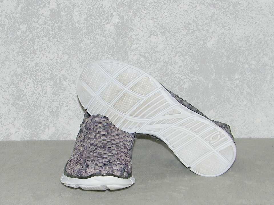 SKECHERS Memory Foam - BUTY WSUWANE - rozm 41 / 42 - JAK NOWE !!!