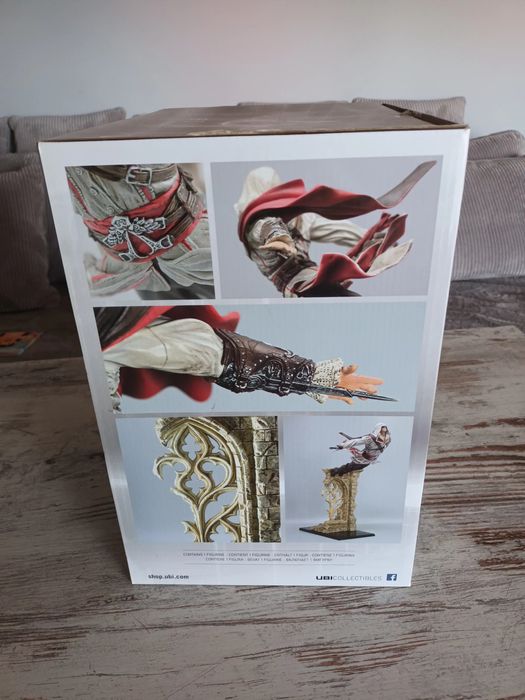 Assassins Creed 2 Ezio Leap of Faith Figurka