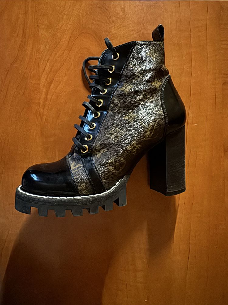 Louis Vuitton Star Trail Ankle Boot (оригінал)