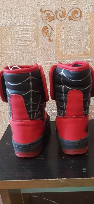 Ботиночки дитячі