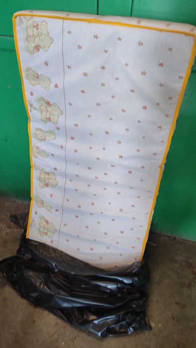 Матрас безпружинний 120х60