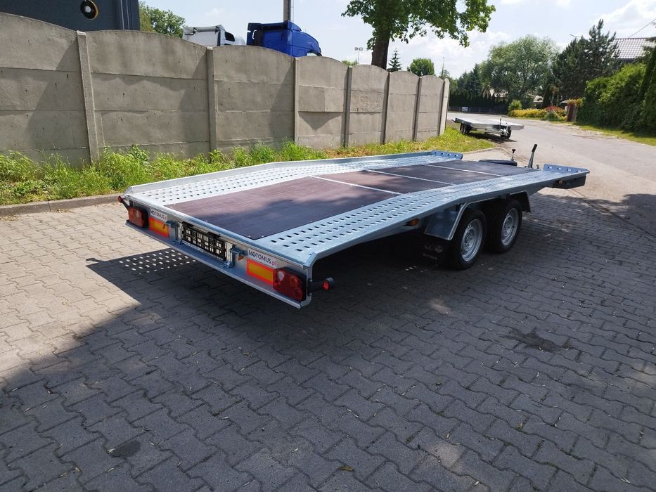 Niewiadów Laweta Niewiadów Boro Jupiter 5x2,1m raz łamana wypełniona koła 195r13c  Laweta Niewiadów Boro Jupiter 5x2,1 raz łamana wypełniona koła 195r13c