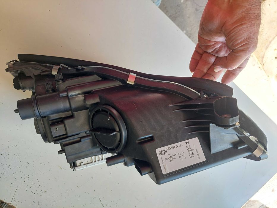 farol esq mercedes cls