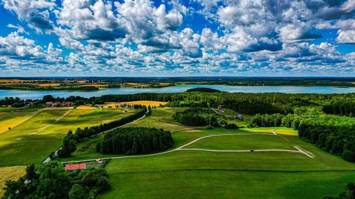 Piękna działka obok Giżycka 3000 m2, las, cisza, spokój blisko jeziora