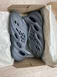 Adidas yeezy foam runner “carbon”
