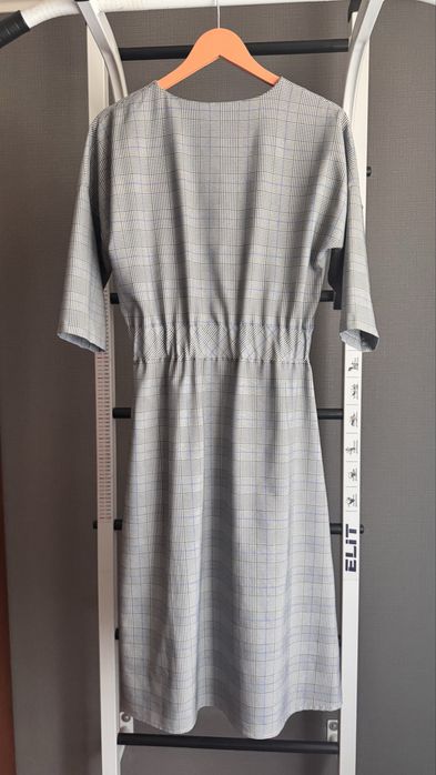 Сукня фірми bovien