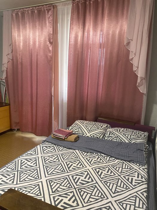 Здається 1 кімнатна квартира