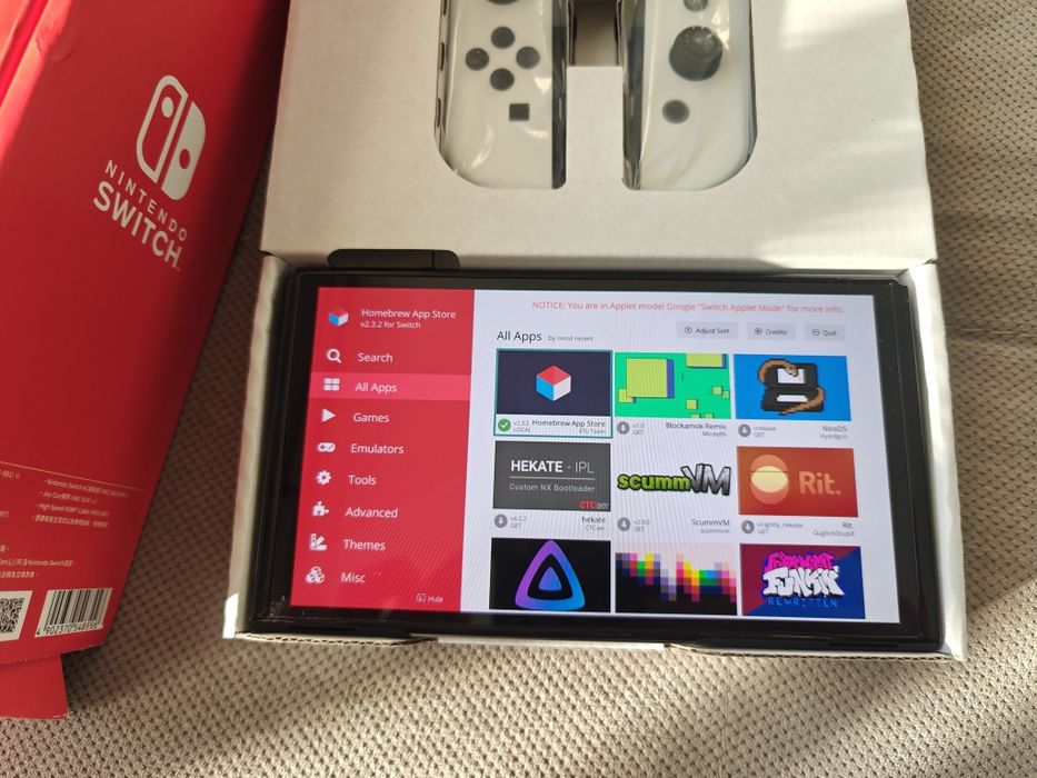 NOWA Nintendo Switch OLED przerobiona CFW PICOFLY + karta 256gb ZESTAW