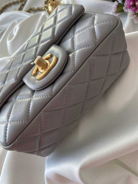 Сумочка Chanel, оригинал, с документами