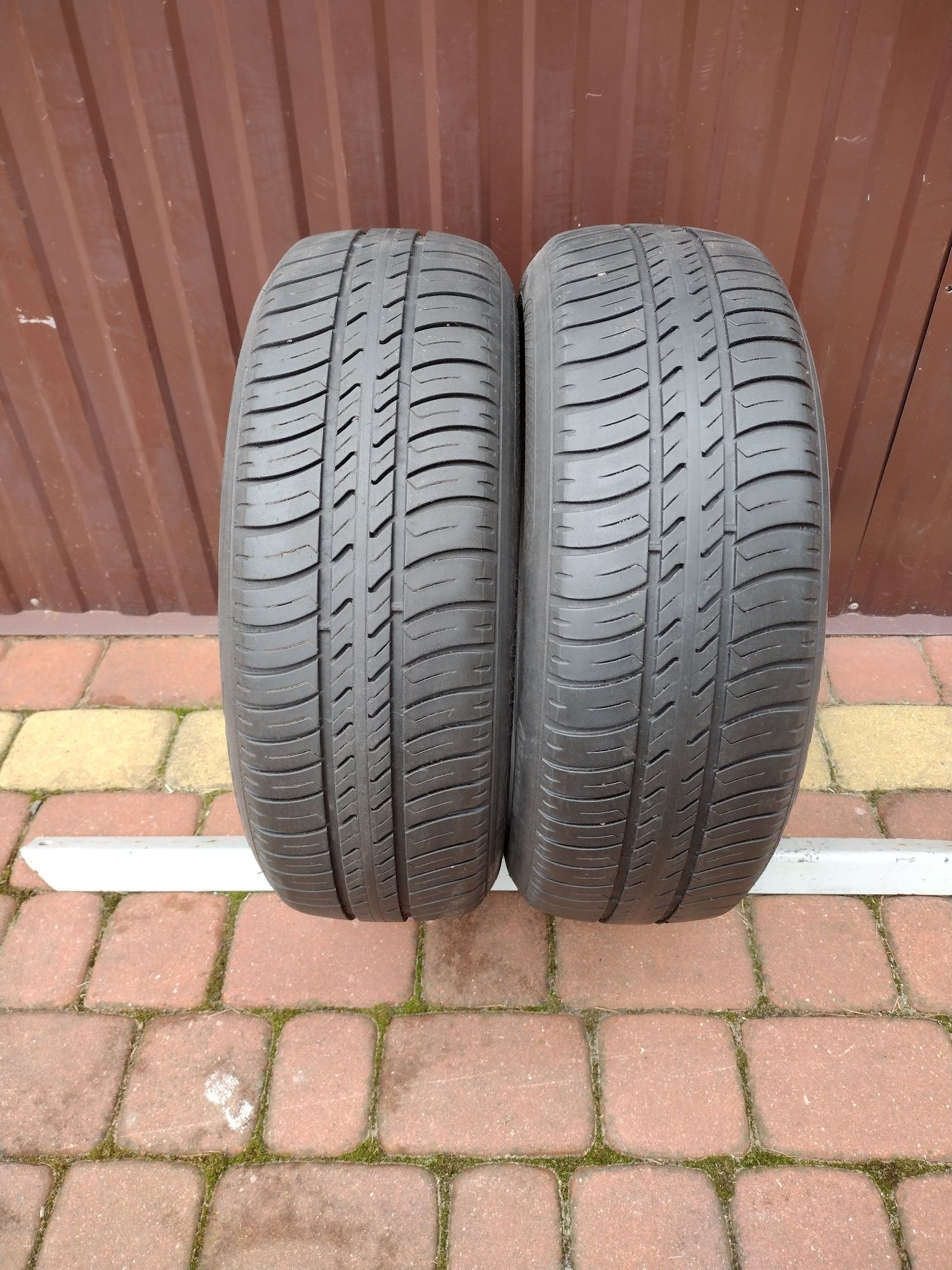 2x Opony letnie KLEBER 165/60R14...