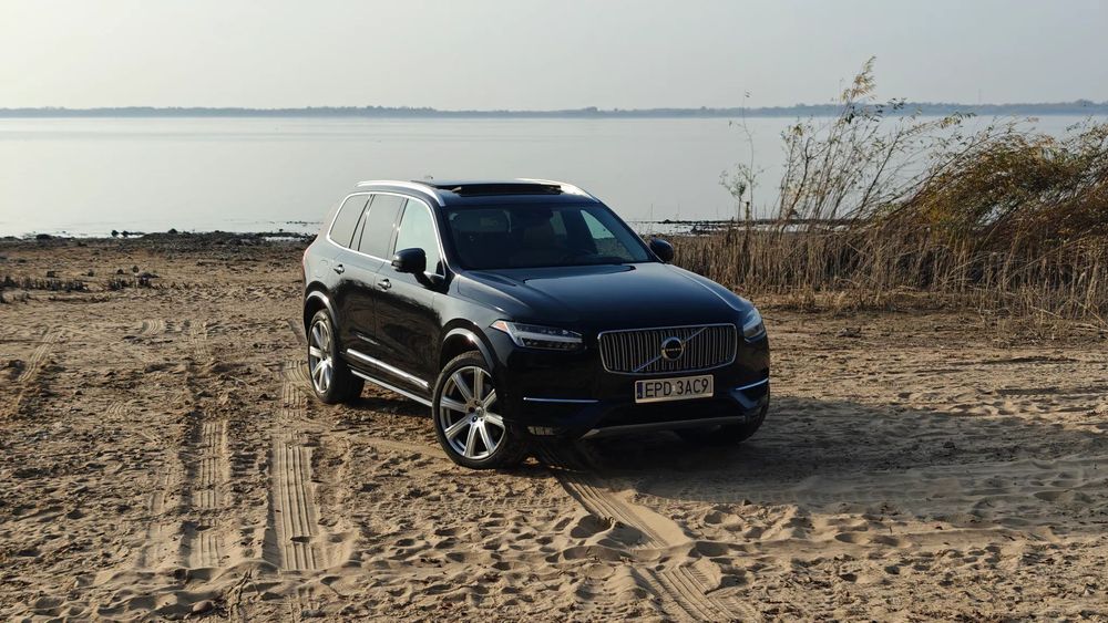 Volvo XC 90 T6 AWD Inscription + dodatkowe pakiety wyposażenia