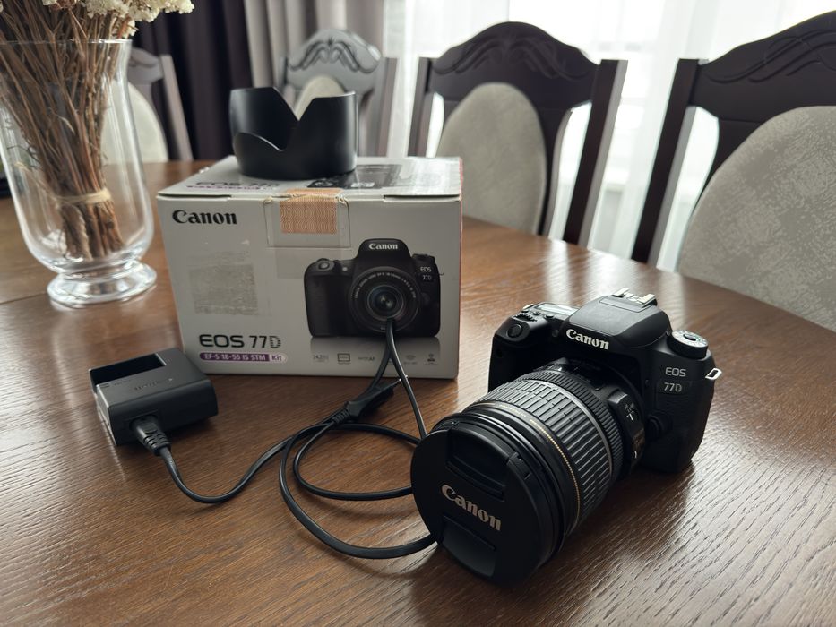Canon eos77D + ef-s 17-55 f2.8 is usm