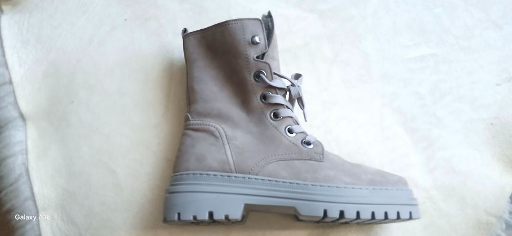 Черевики зимові Gabor p39,шкіряні,стан нових