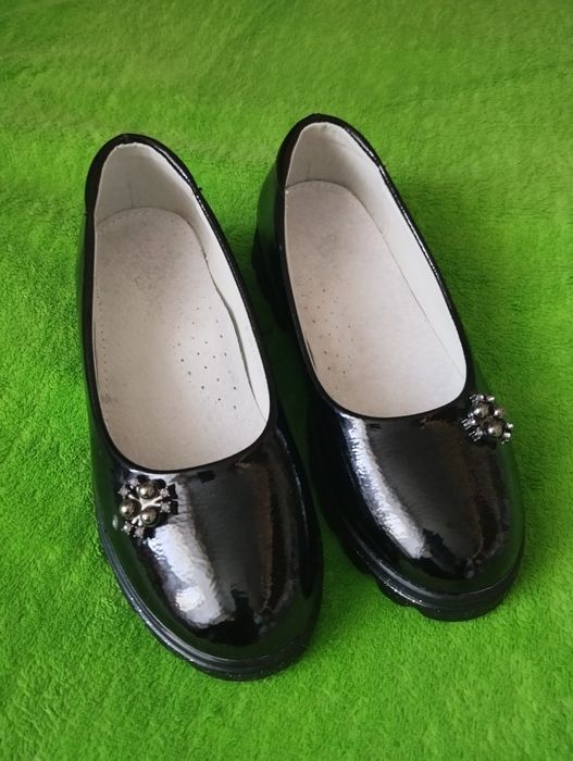 Туфельки до школи