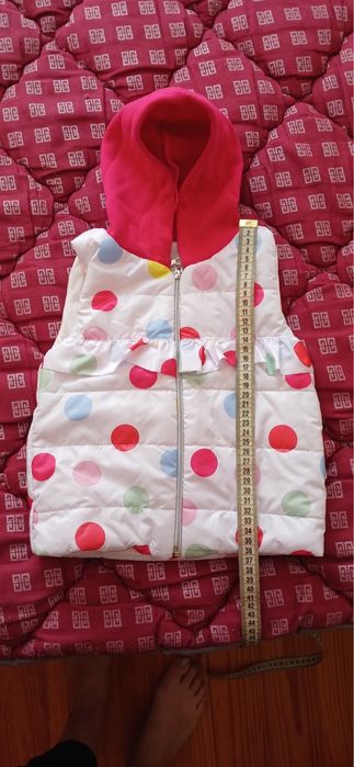 Жилетка для дівчинки