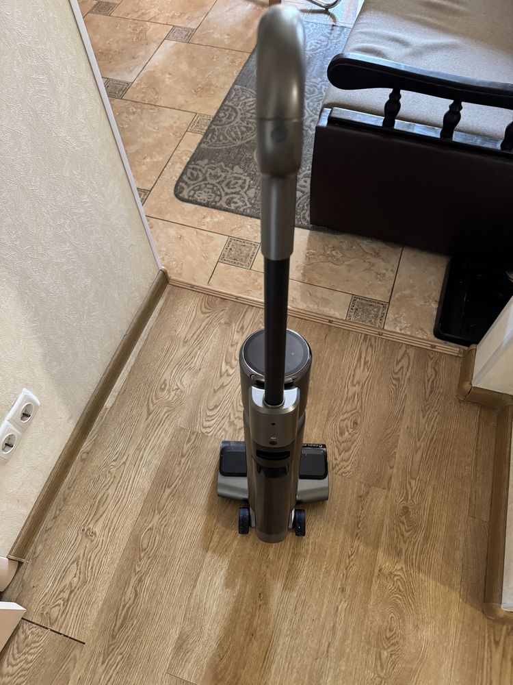 Продам Акумуляторний пилосос Thomas Aqua Floorcleaner Cordless