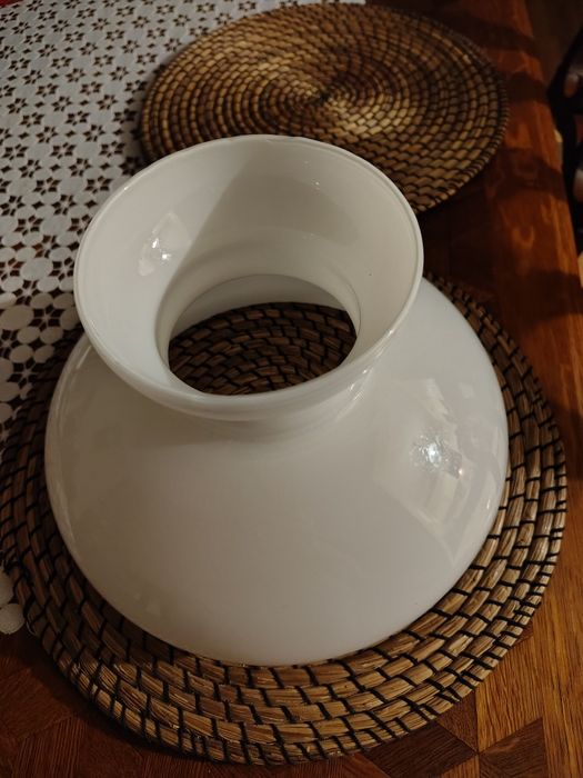 Umbra Klosz do lampy naftowej stojącej lub wiszącej średnia 24 cm