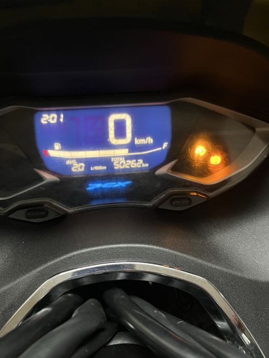 Honda PCX 125 ano 2023