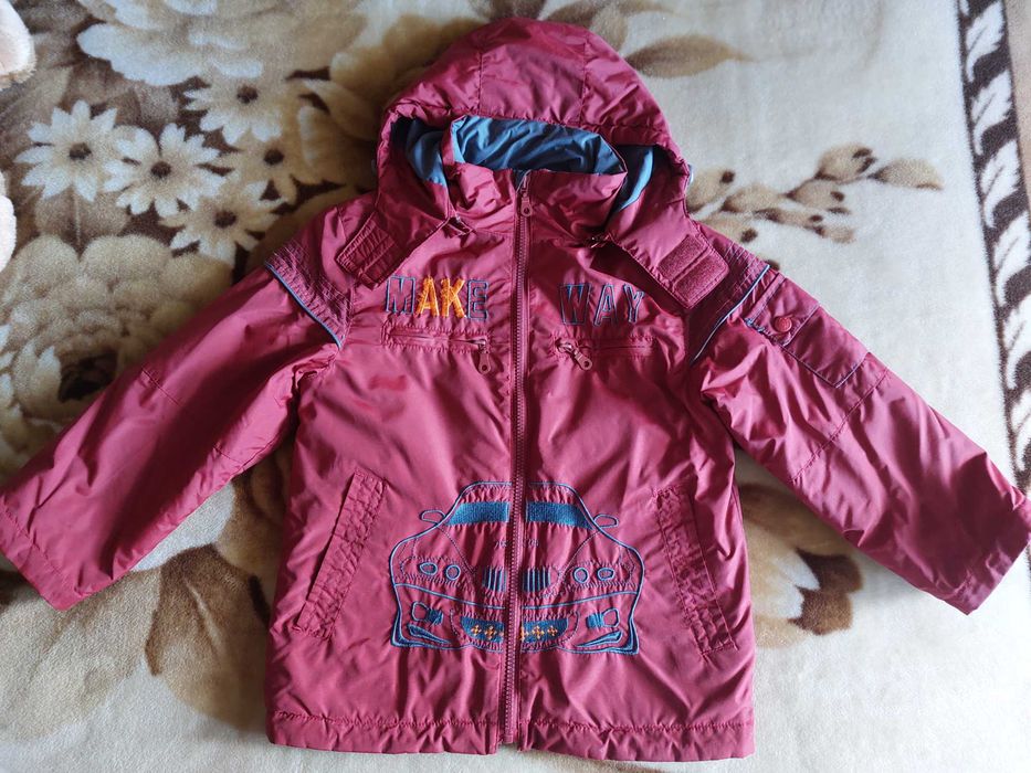 Куртка-вітровка весна-осінь