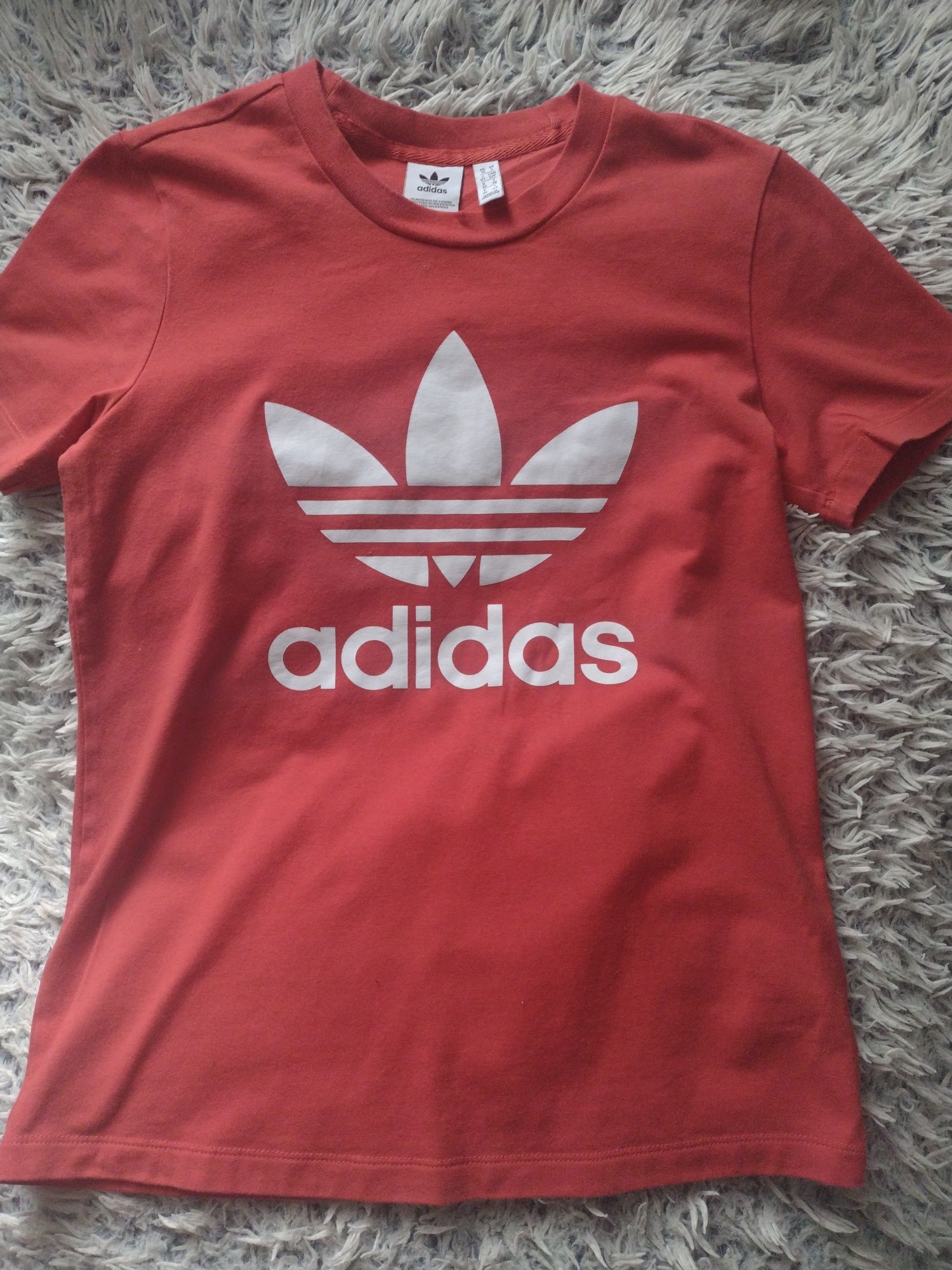 Koszulka Adidas czerwona