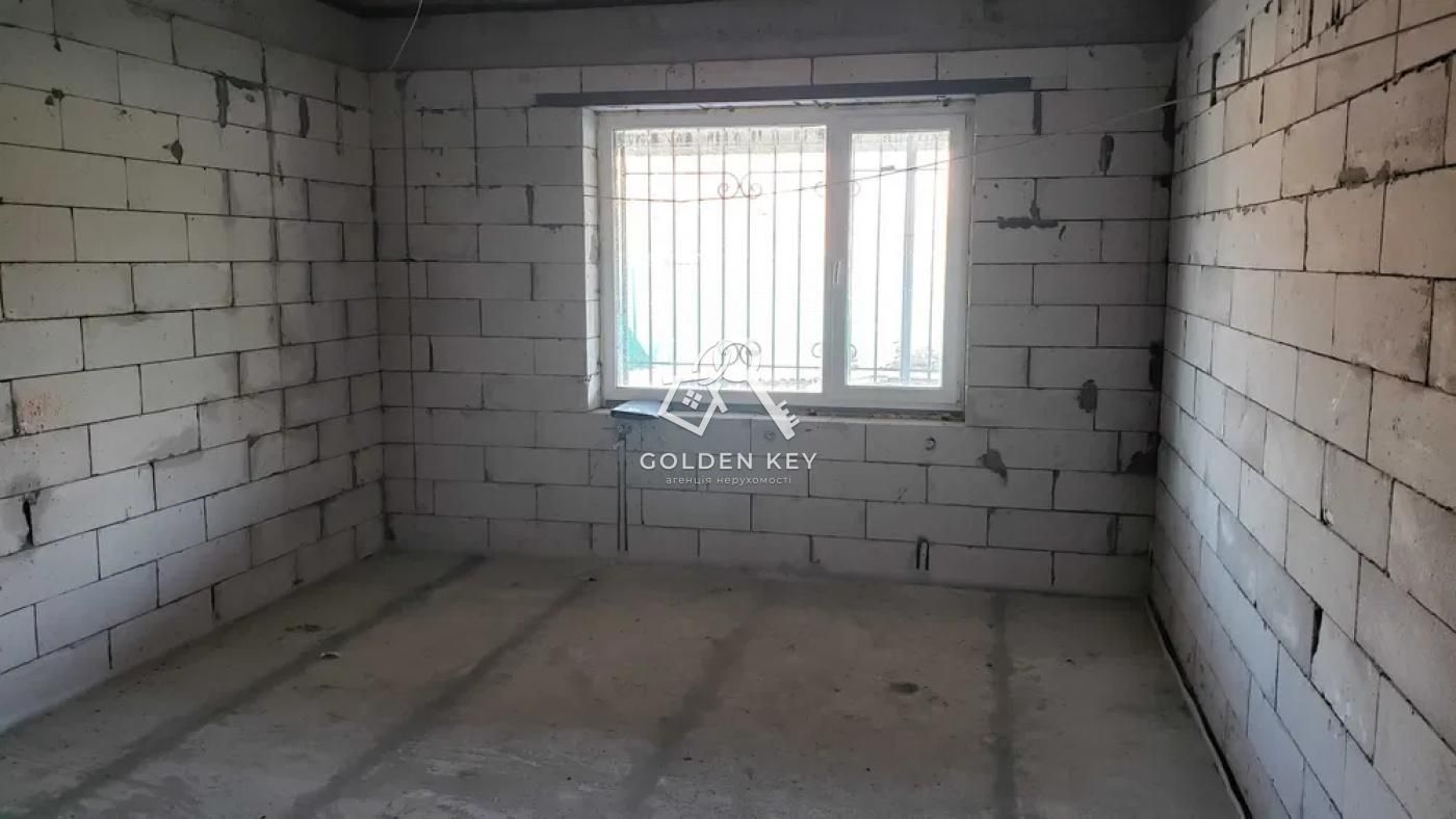 Продаж будинку на Ластівці