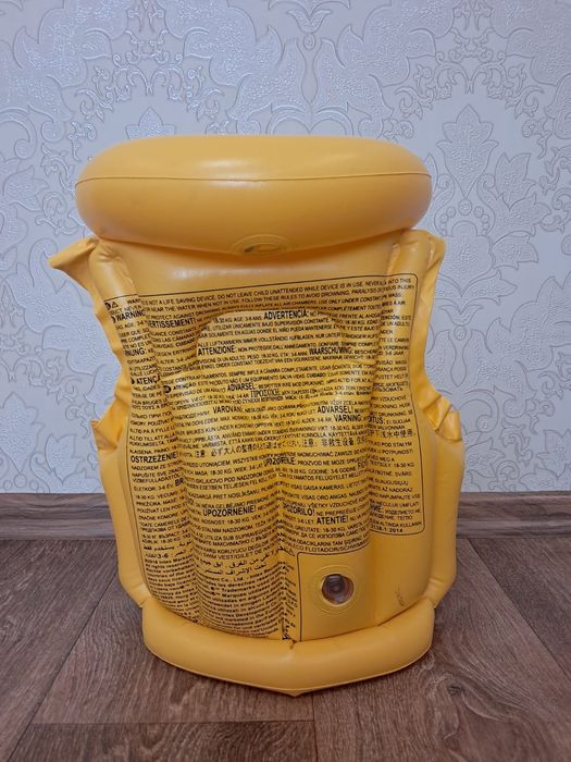 Надувний жилет Pool School step 2