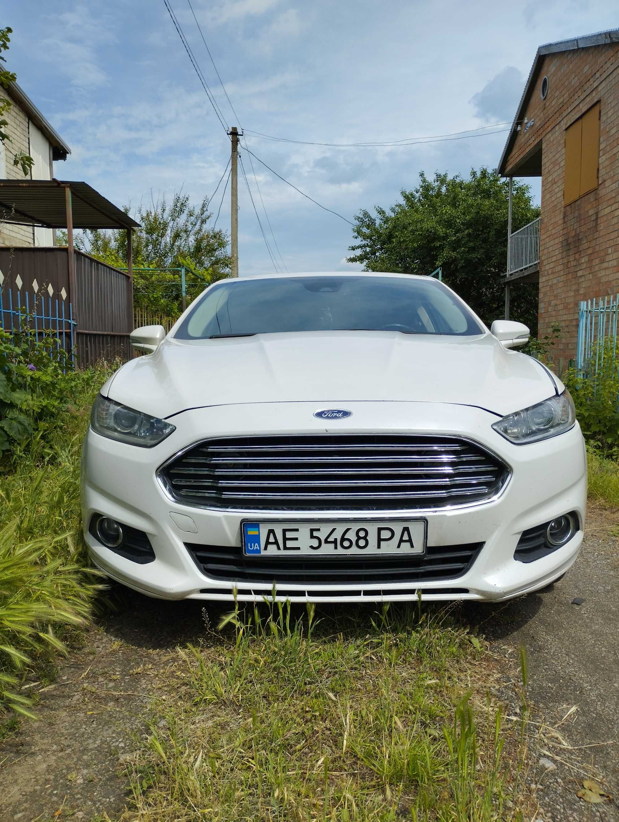 Ford fusion гібрид США