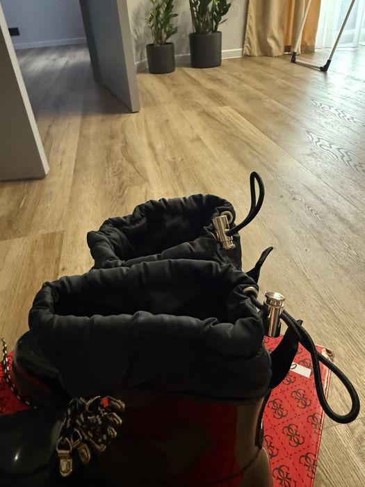 Ботинки guess чорні