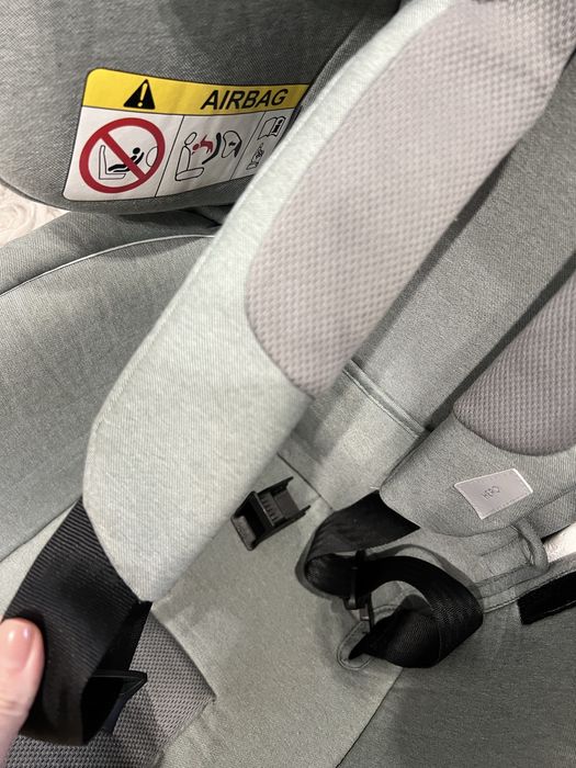 Автокрісло Recaro Salia Grey