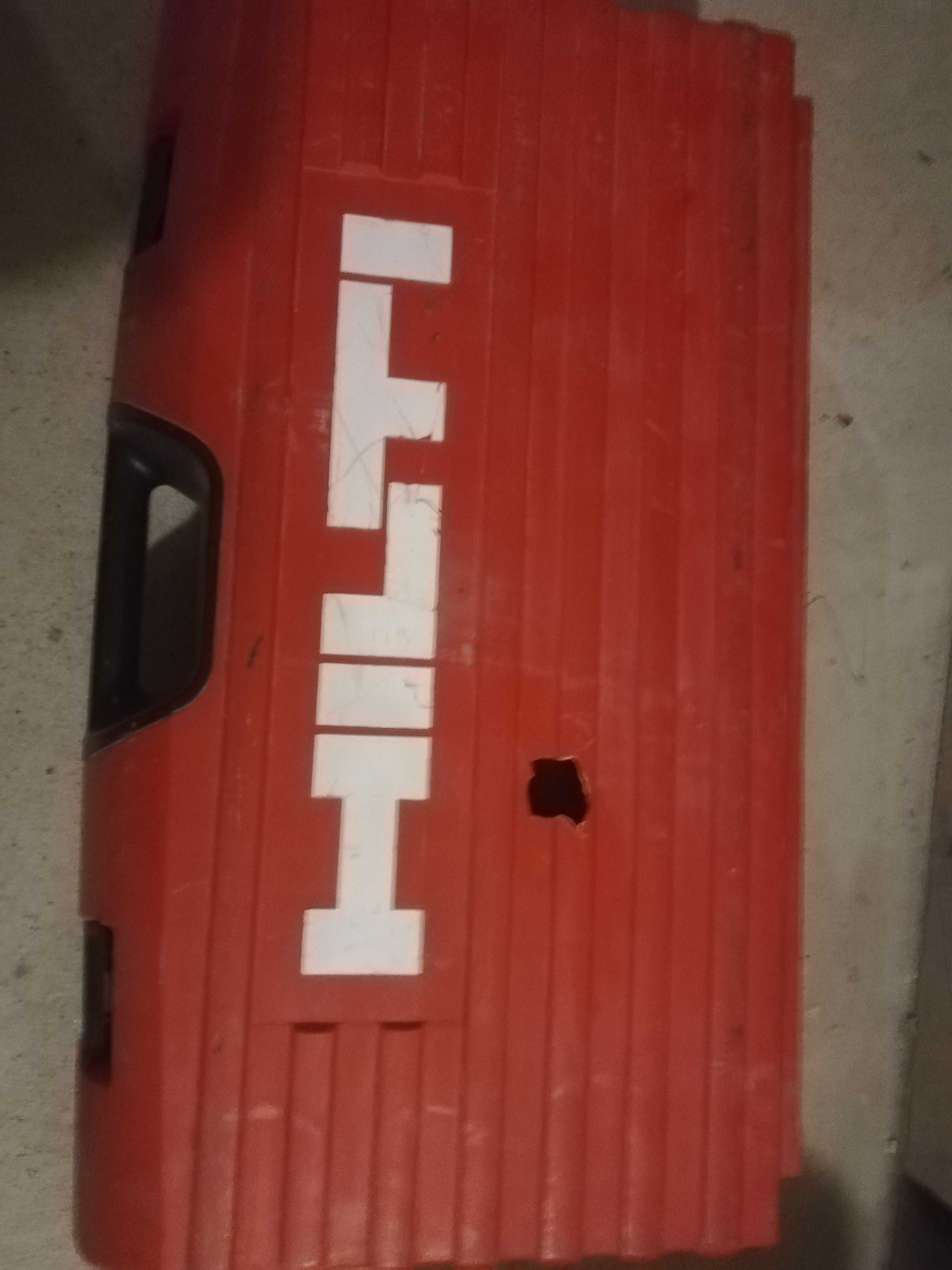 Młot Hilti 1000 AVR