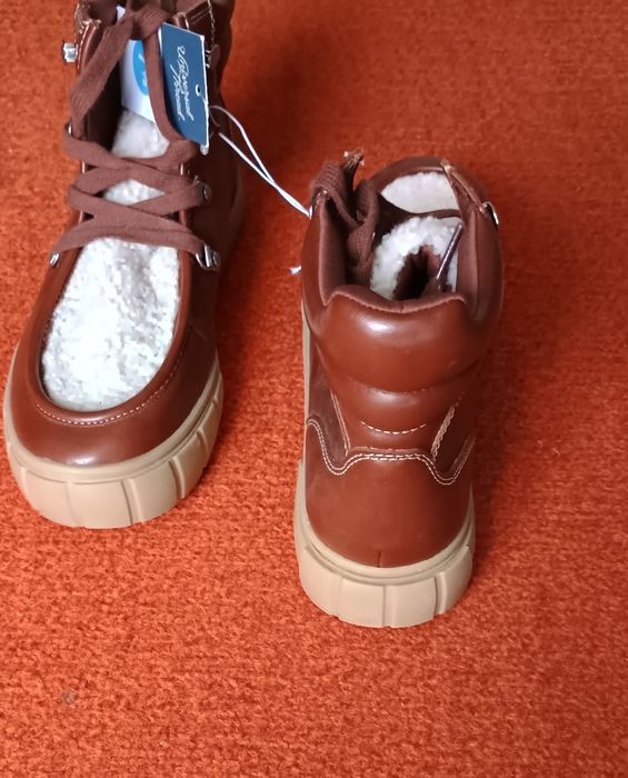 жіночі  демисизонні ботинки