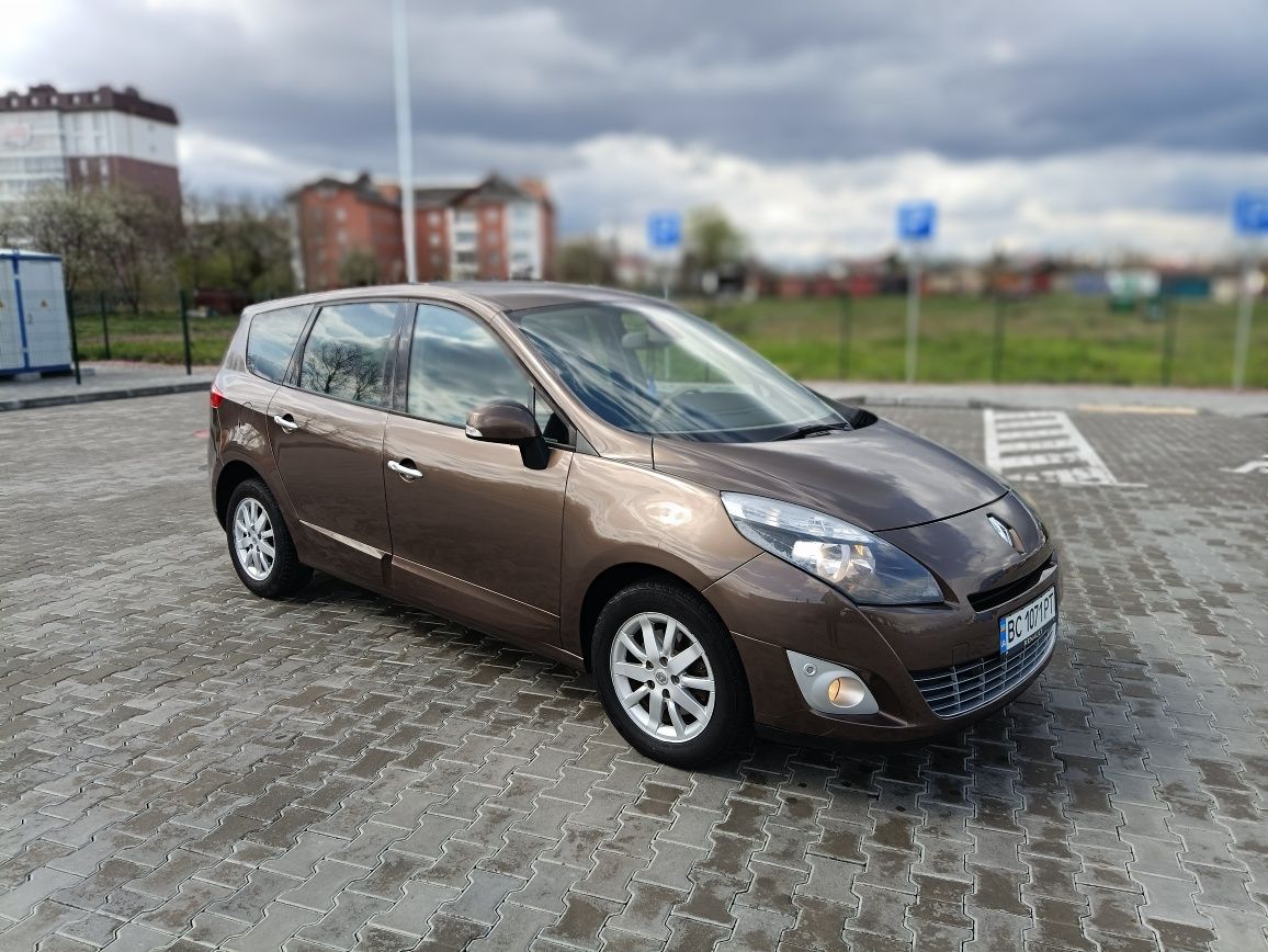 Renault Grand Scenic