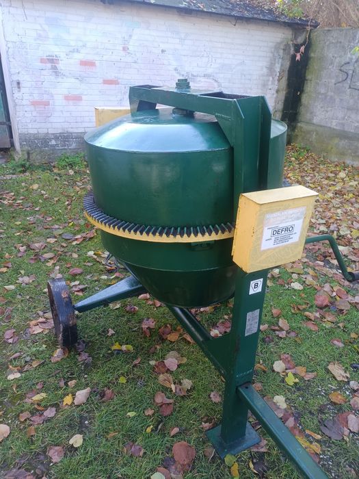 Betoniarka firmy defro