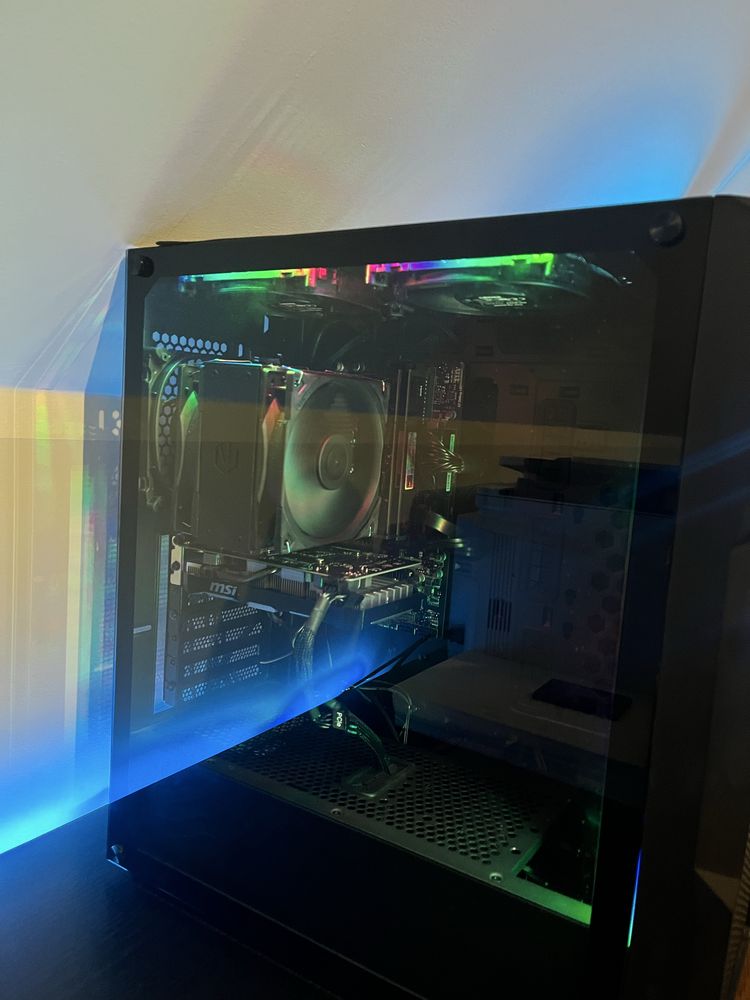 Komputer Pc cichy idealny do nauki i do Gier STAN BARDZO LADNY okazja