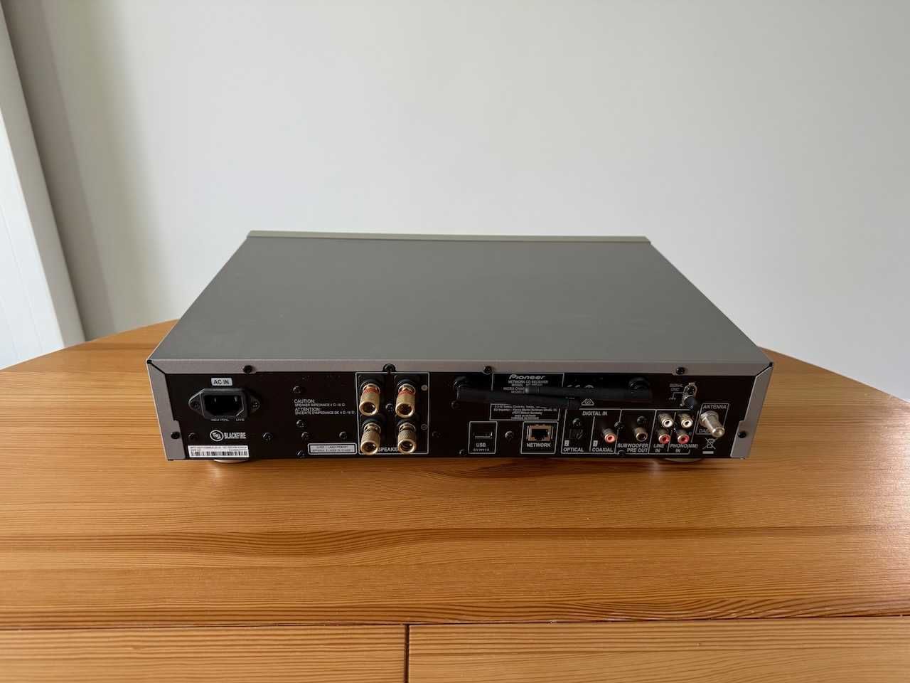 Pioneer NC-50DAB sieciowy wzmacniacz amplituner stereo z odtwarzaczem