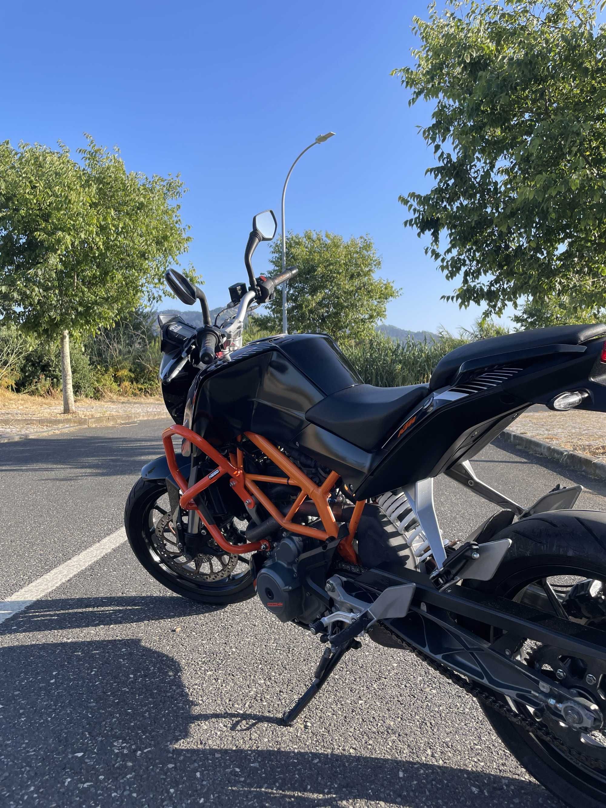 2016 KTM duke 390