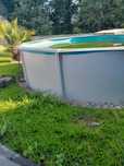 Piscina em aço branca