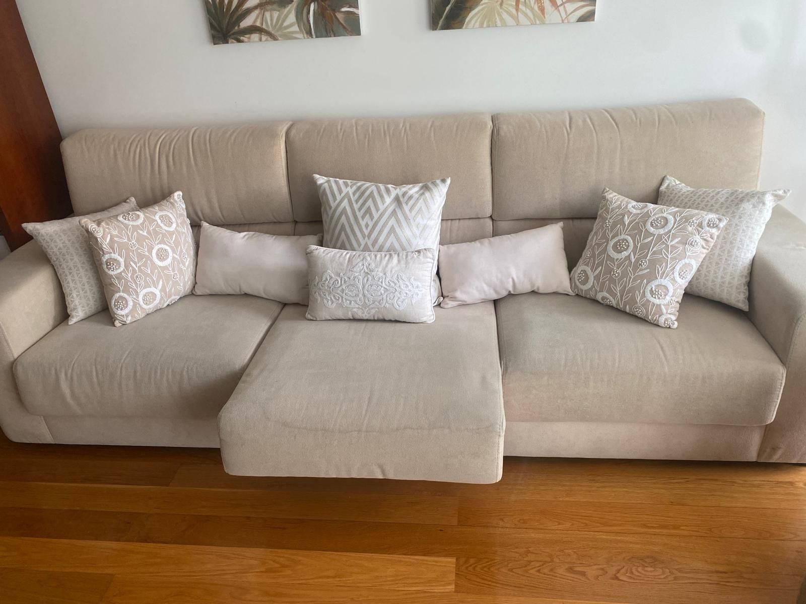 Sofa beige comprimento 2,70