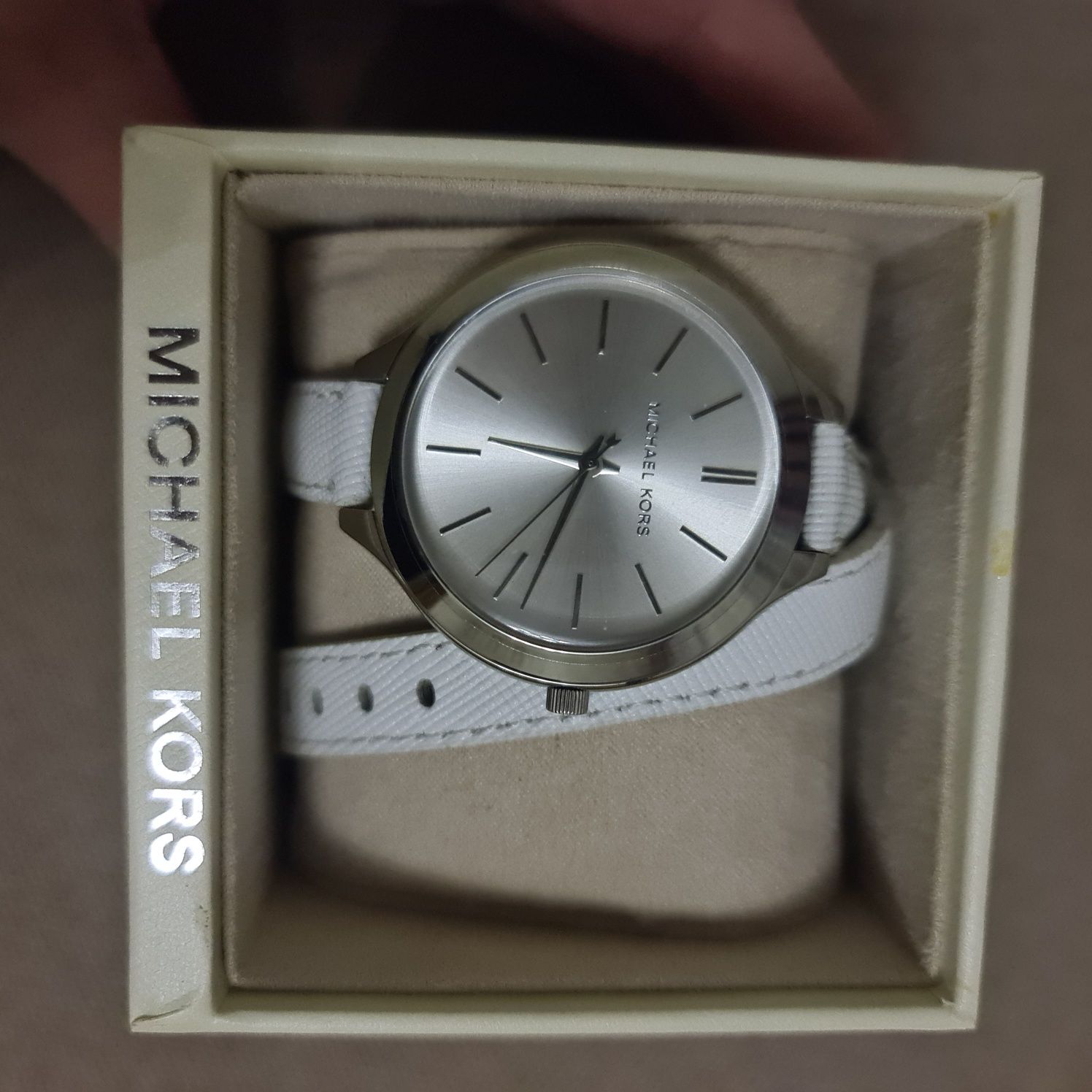 Часы Michael Kors