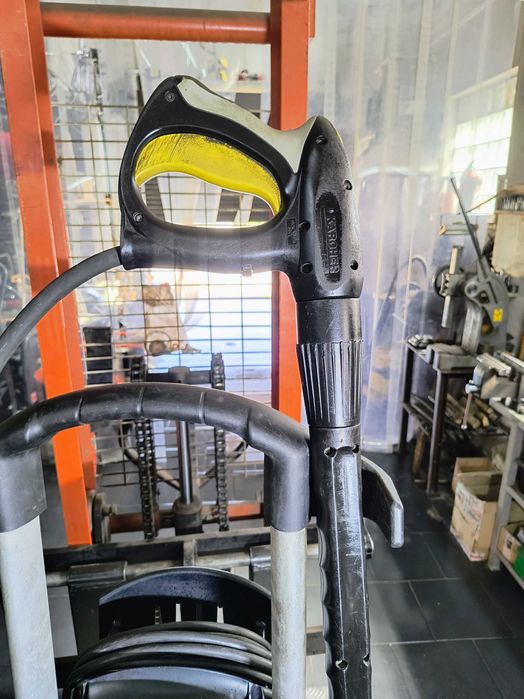 Myjka ciśnieniowa Karcher HD 9/20-4M