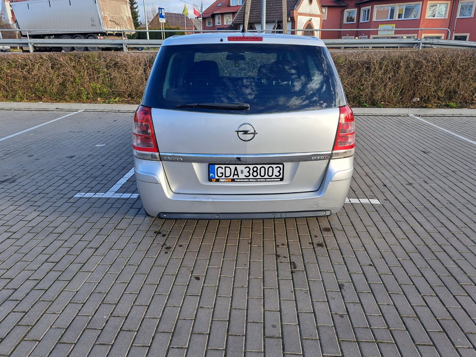 Opel Zafira B lift 2010r 1.7cdti 7 osobowa